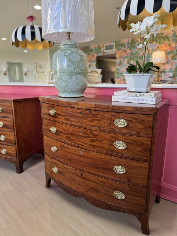 VINTAGE federal bowfront chest in mahogany wood  1820 - Image 8