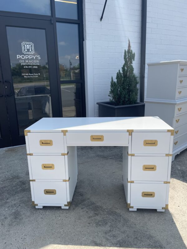 Vintage campaign desk lacquered in simply white