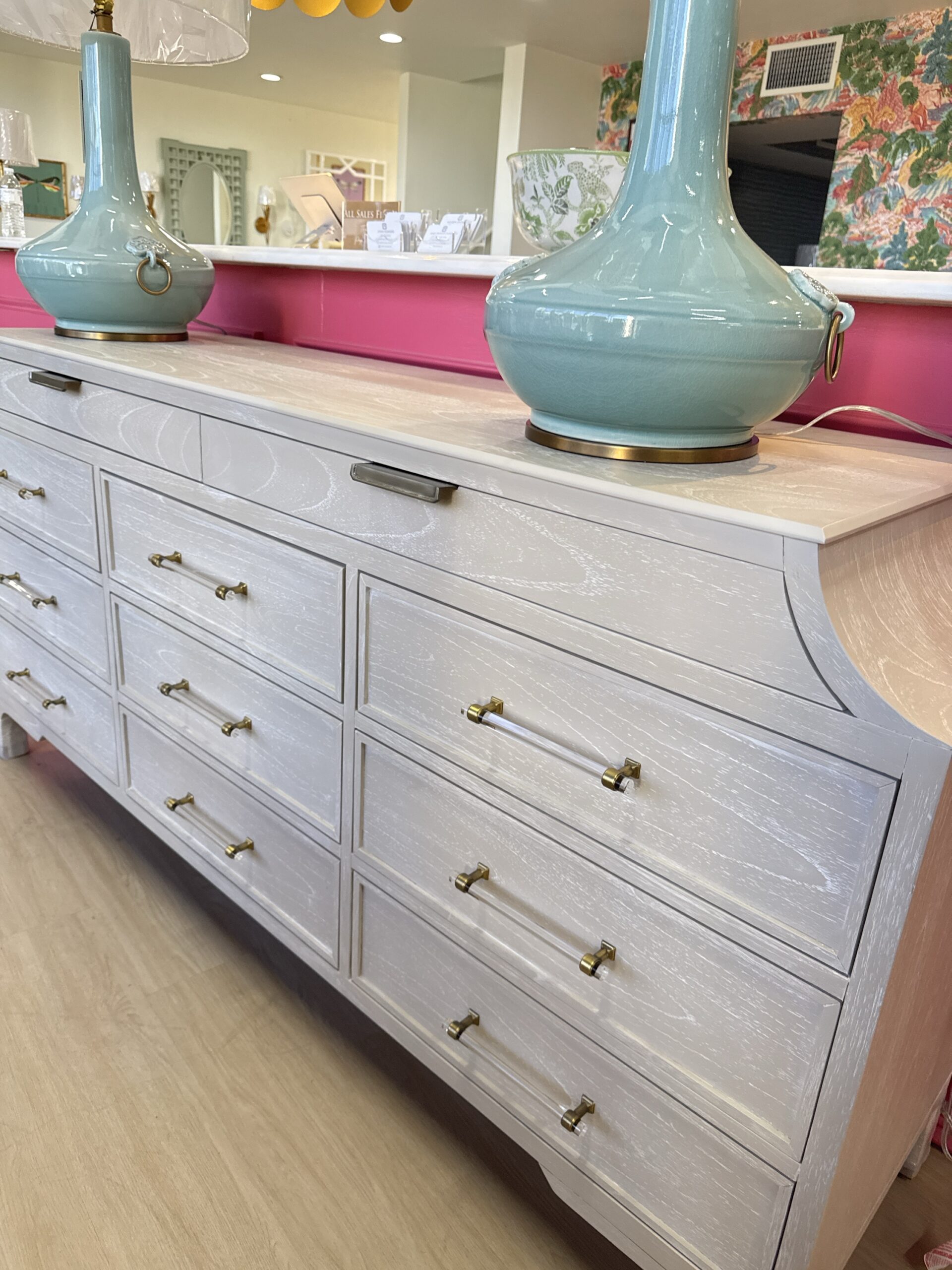 Gabby 11 drawer Alexandra dresser - Image 3