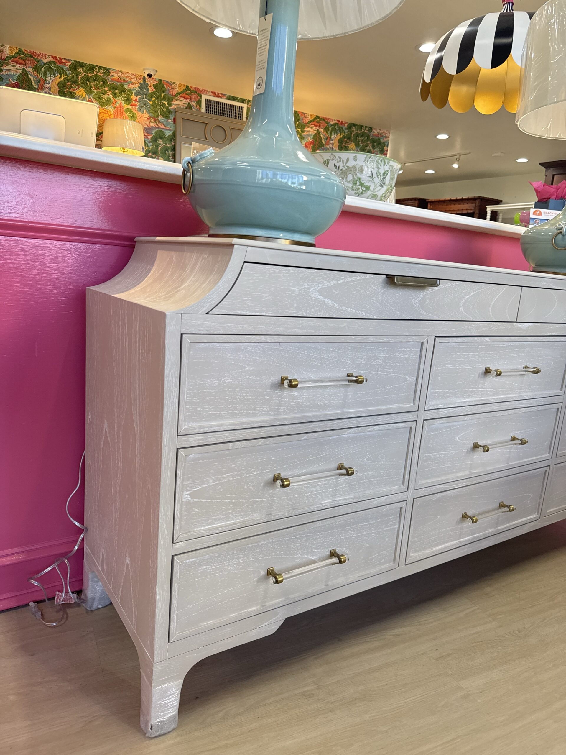 Gabby 11 drawer Alexandra dresser - Image 4