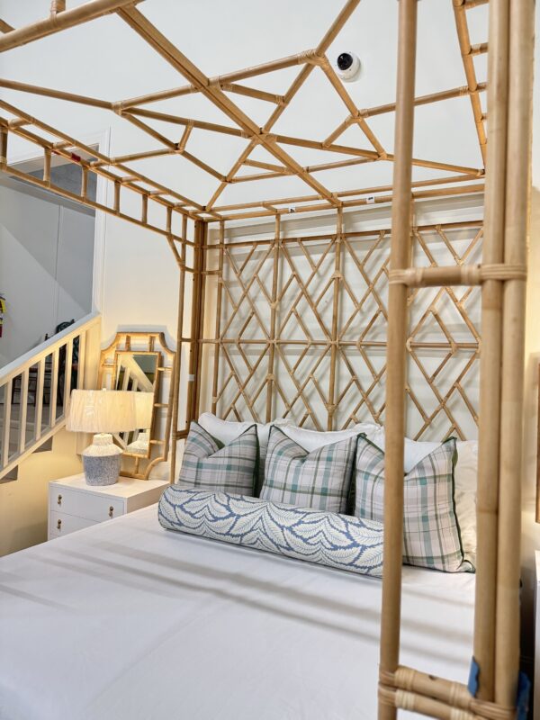 NEW || KING canopy bed bird of Paradise - Image 2