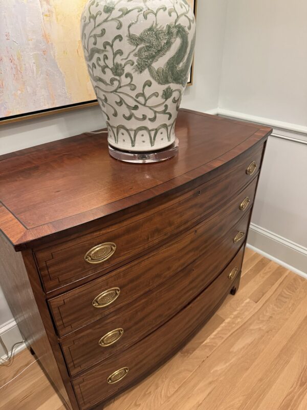 VINTAGE bowfront chest with beautiful gold bow detail hardware - Image 2