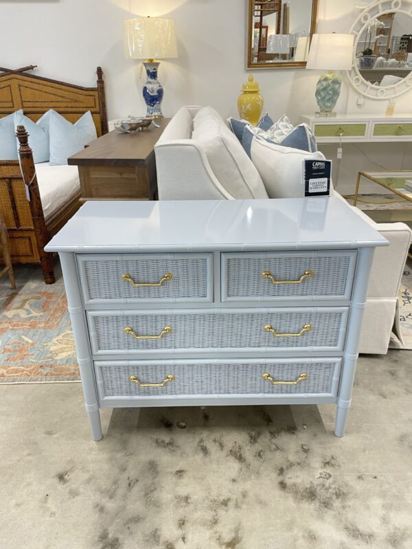 VINTAGE 4 drawer lacquered chest