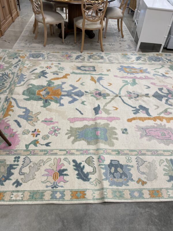 9 x 12 Turkish oushack rug! - Image 4