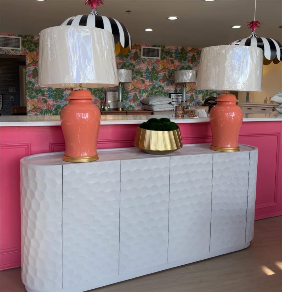 Moon crater console table - Image 2