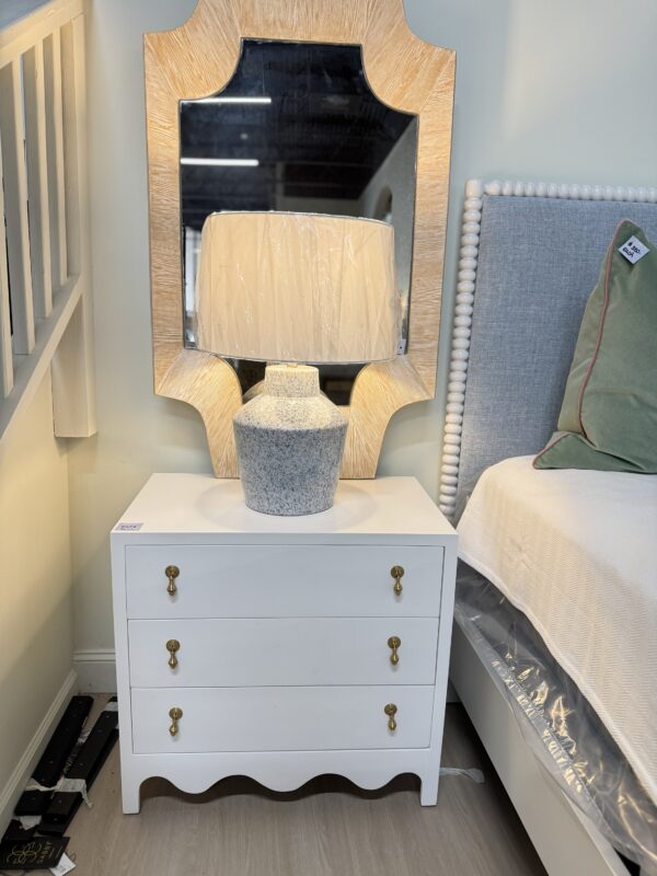 Chloe wavy WHITE  night stand set!