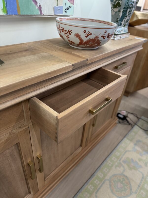 Williamson 3 door sideboard in driftwood finish - Image 3