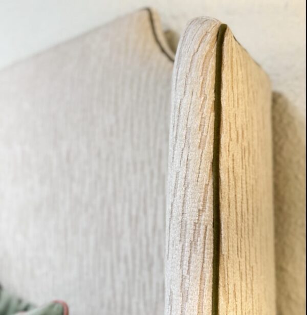 Fully upholstered king Massoud bed! Fabric is furbo bone & welted in dark green - cleaning code S - Image 5