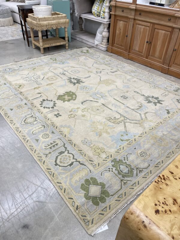 8 x 10  Turkish rug
