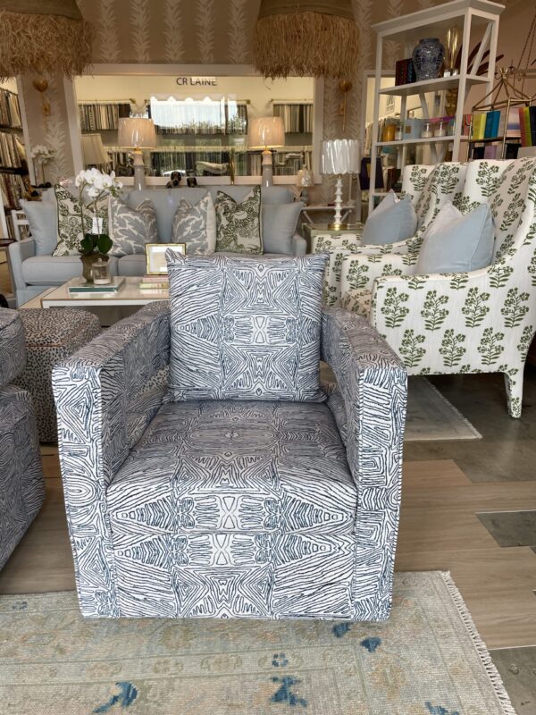 Blue accent swivel chair set! $1200 each - Image 2