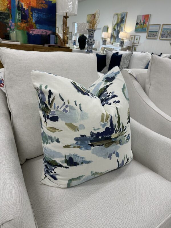 22 x 22  pillows with down inserts (set of 2) SOLD AS A SET - Image 2