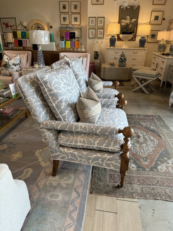 Set of Bradstreet chair! With blue leaf fabric and white welt! Sold as a set - cleaning code s! - Image 2