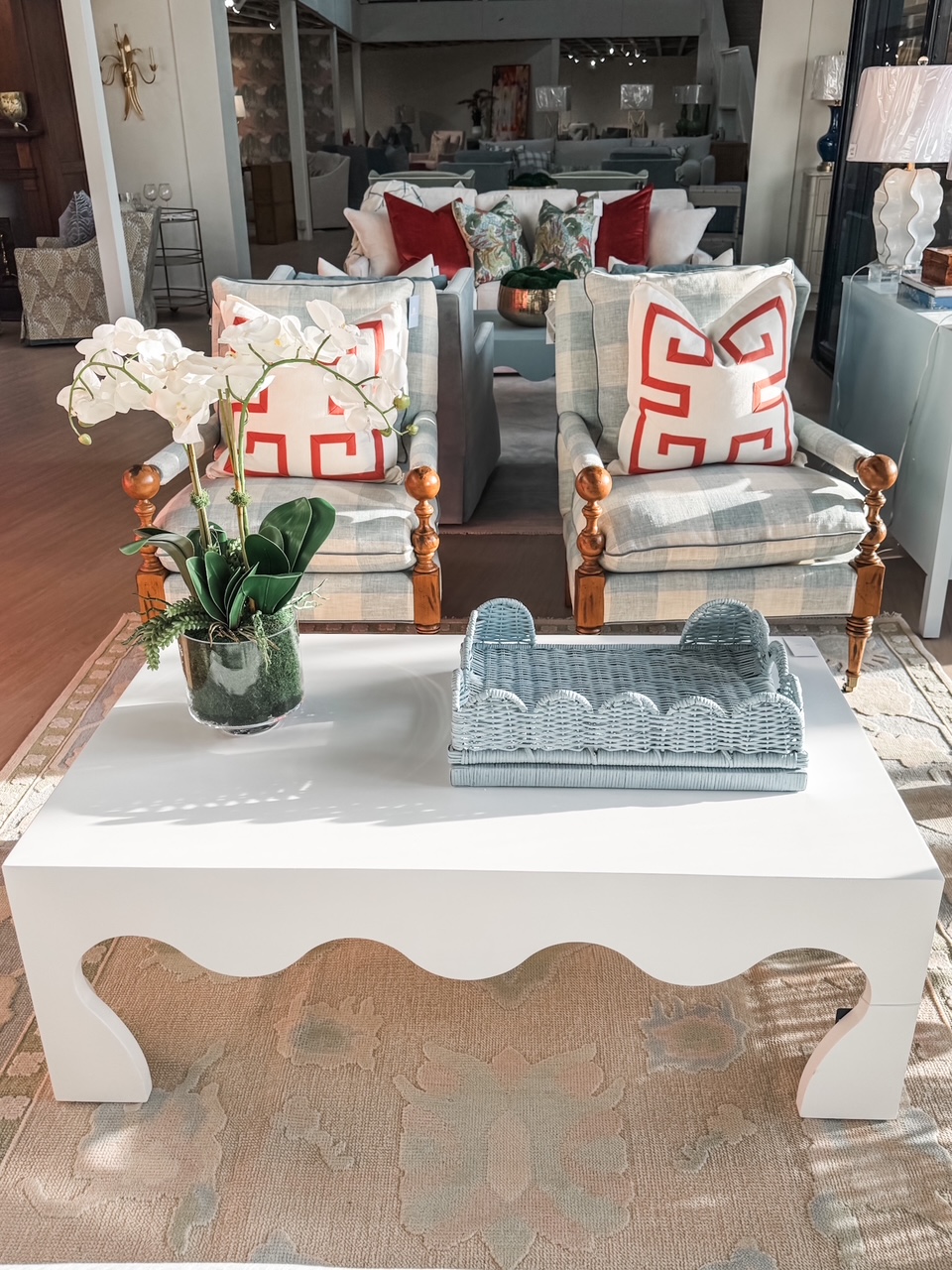 Chloe Wavy Coffee Table | True White