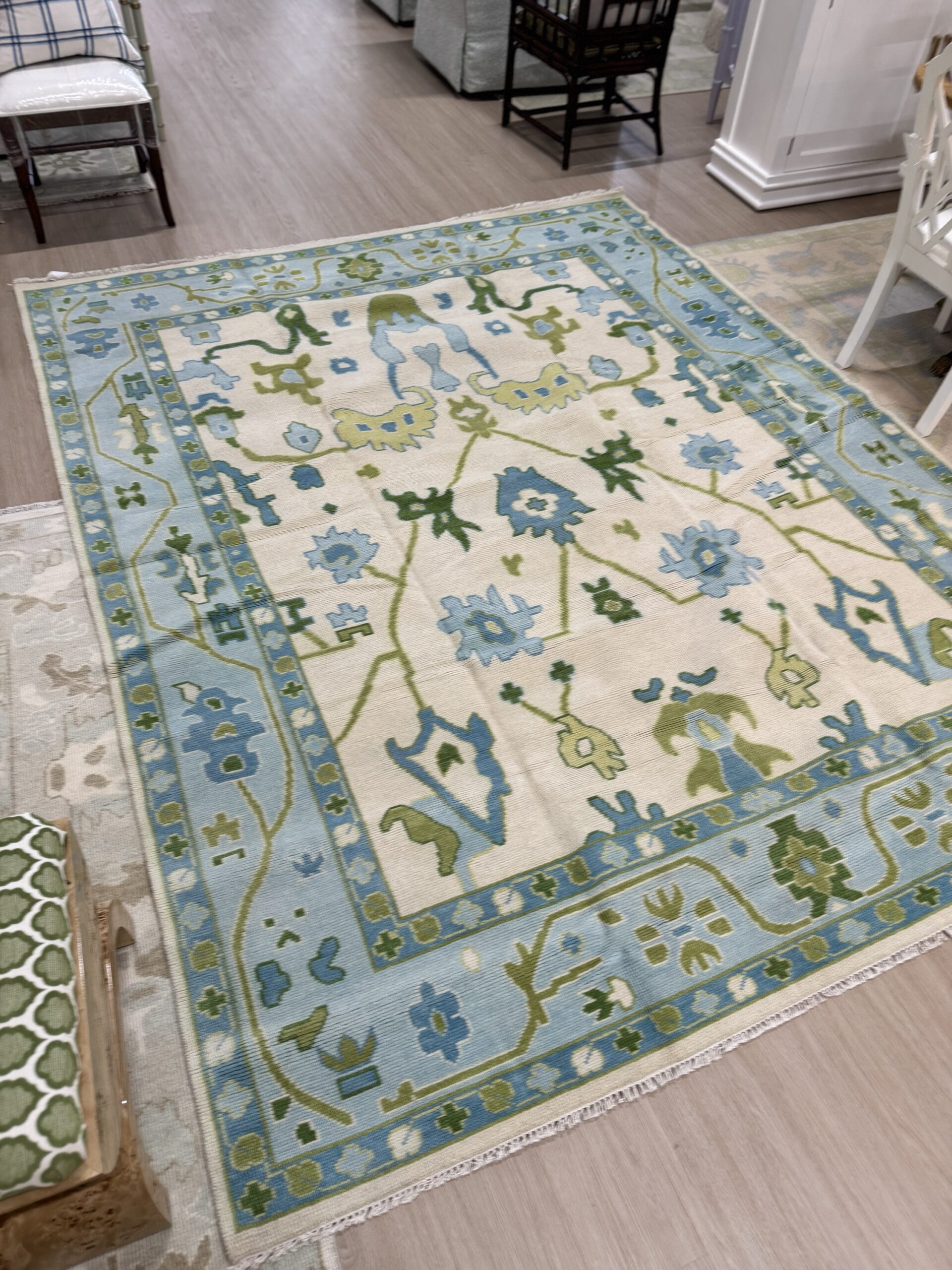 8 x 10 Handmade Turkish Oushak Rug | Blue, Green, Cream - Image 3