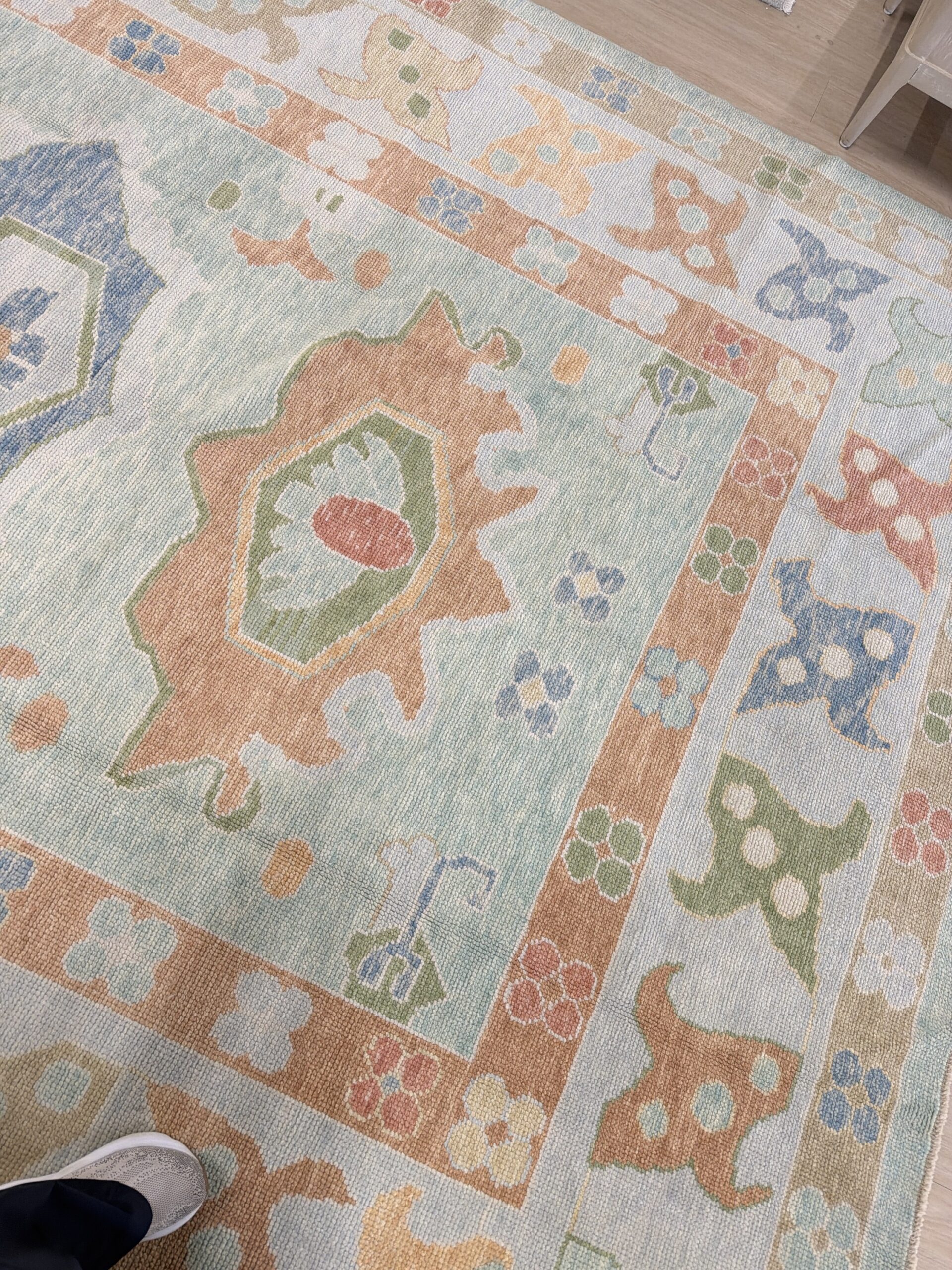 8 x 10 Turkish knot oushack rug - Image 5