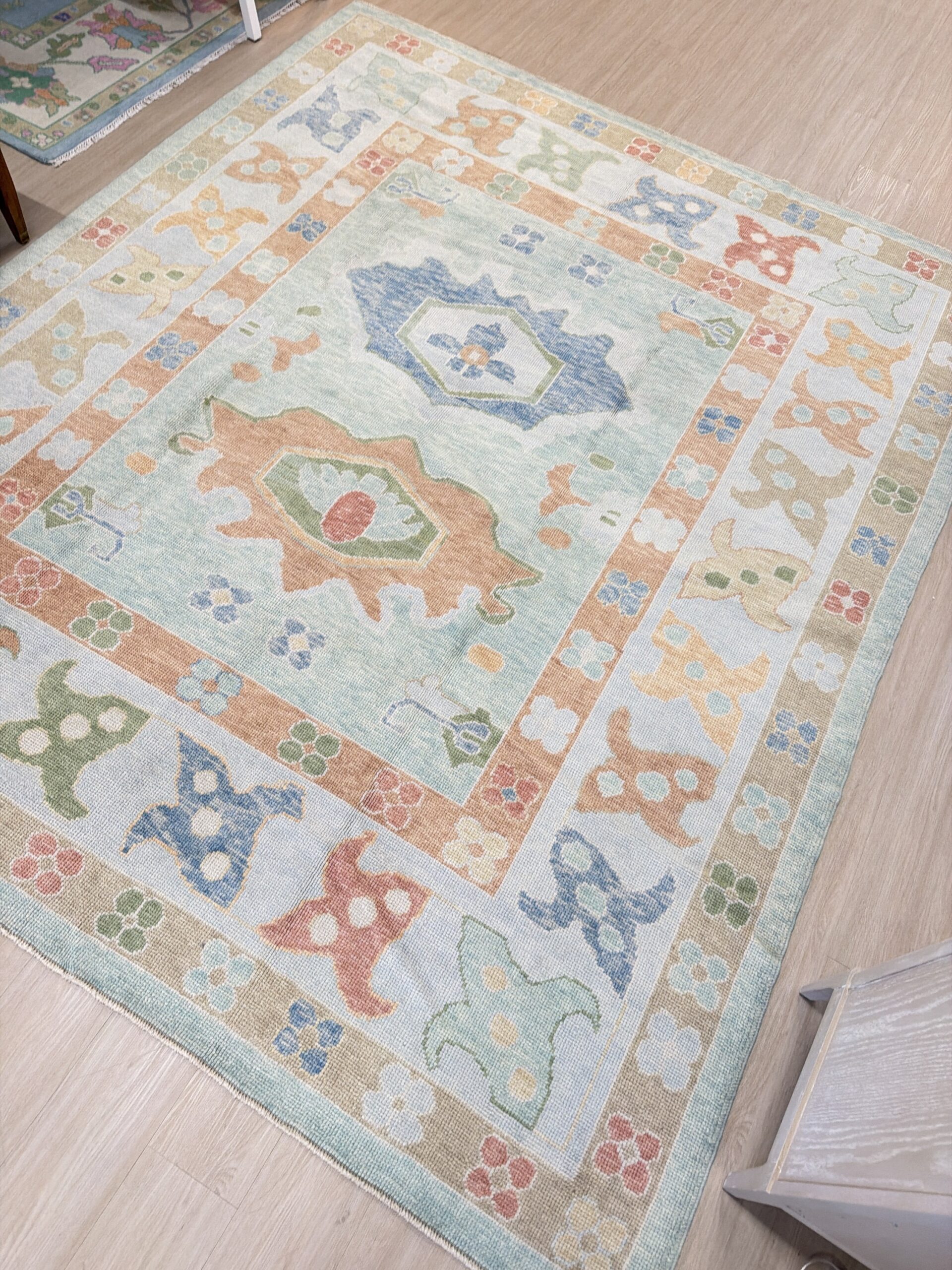 8 x 10 Turkish knot oushack rug - Image 3