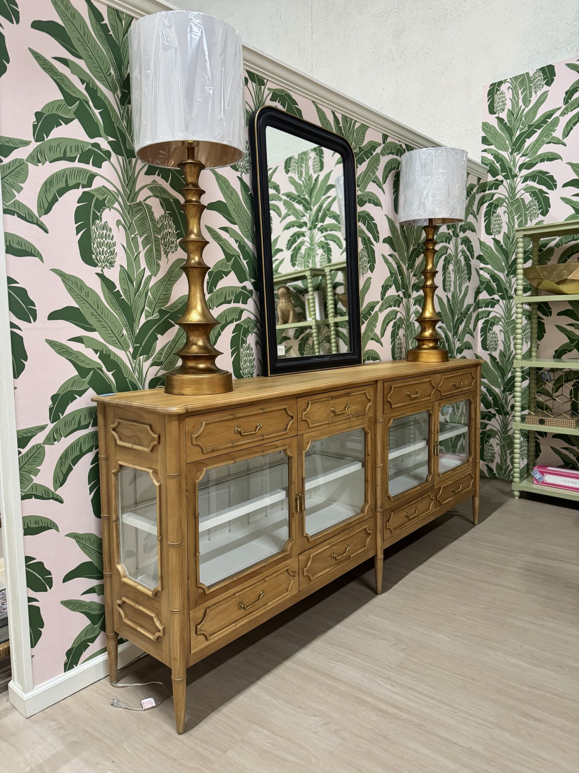 Grosvenor Glass Front Sideboard | driftwood - Image 6