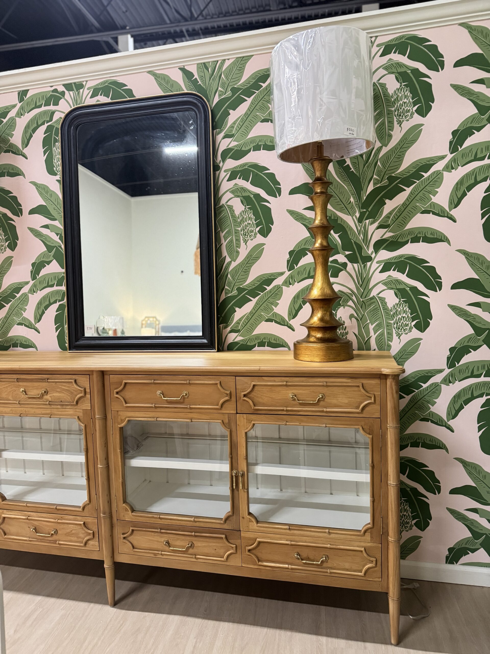 Grosvenor Glass Front Sideboard | driftwood - Image 5