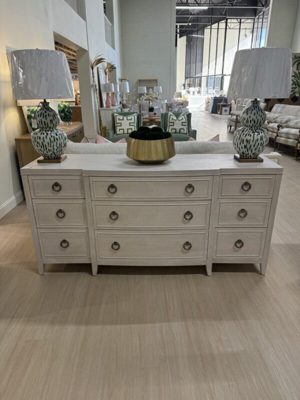 Avaline 9 Drawer Dresser | White Oak - Image 2