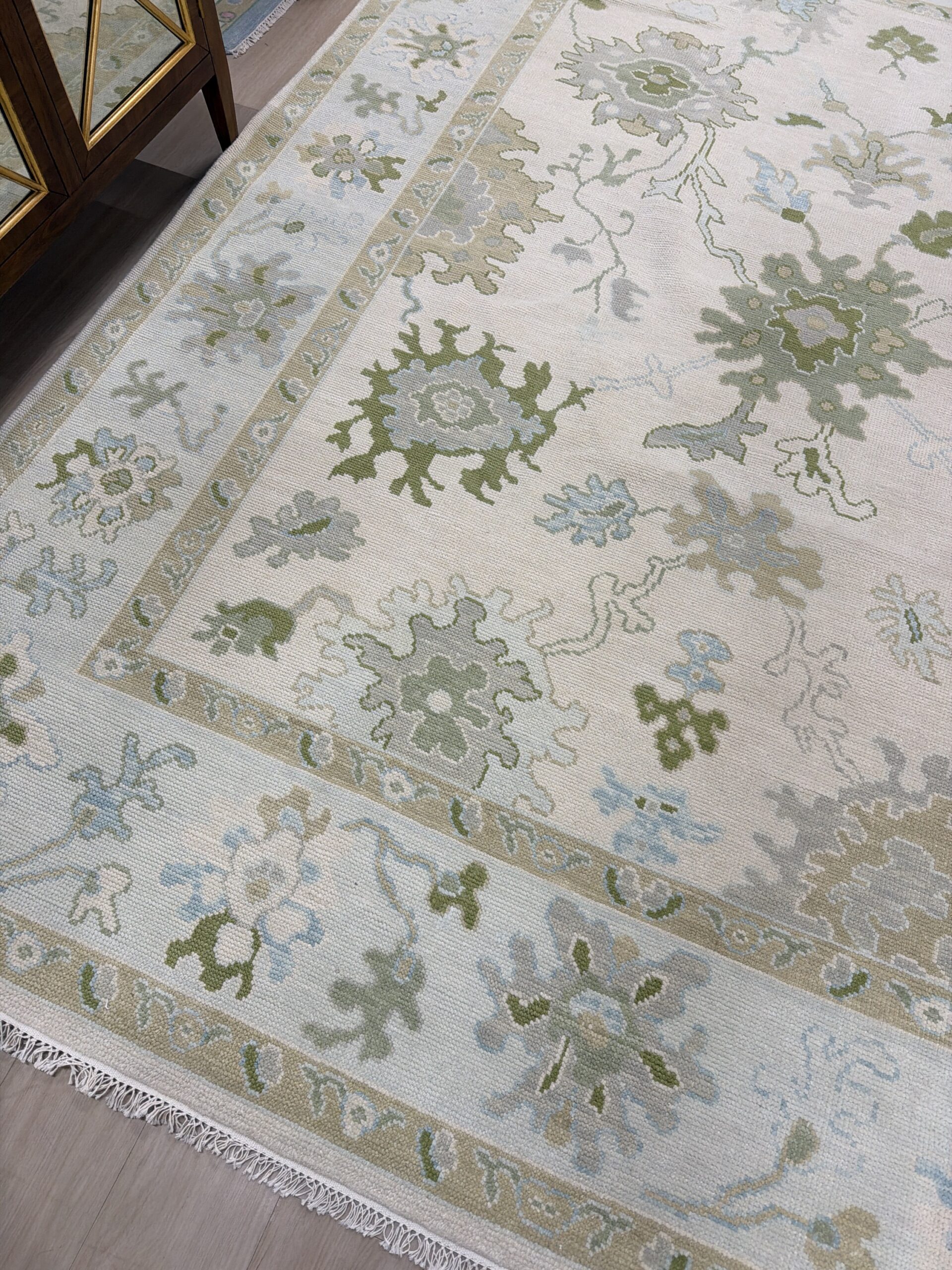 8 x 10 Turkish rug blues and greens - Image 5