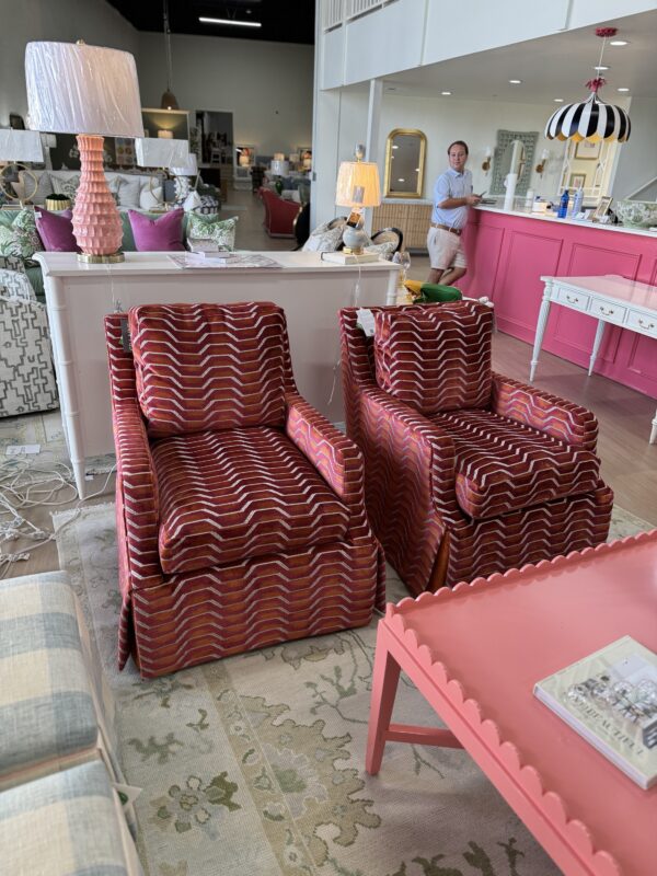 CR Lane, Avery swivel chair set with an orange under skirt fabric is cleaning code S / formation sunset ! - Image 4
