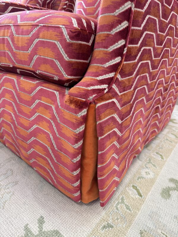 CR Lane, Avery swivel chair set with an orange under skirt fabric is cleaning code S / formation sunset ! - Image 5