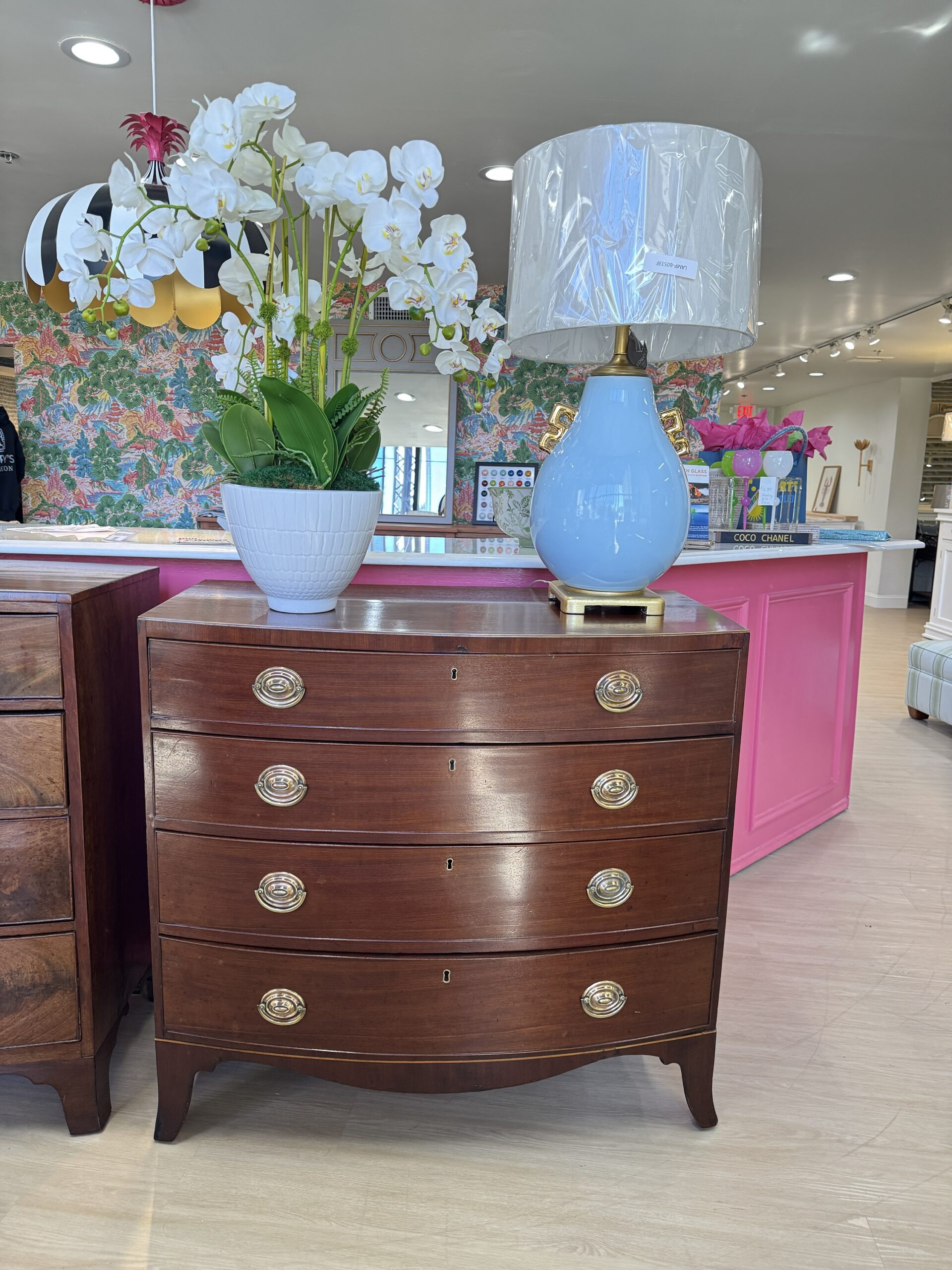 American BowFront Chest in Mahogany - Image 7