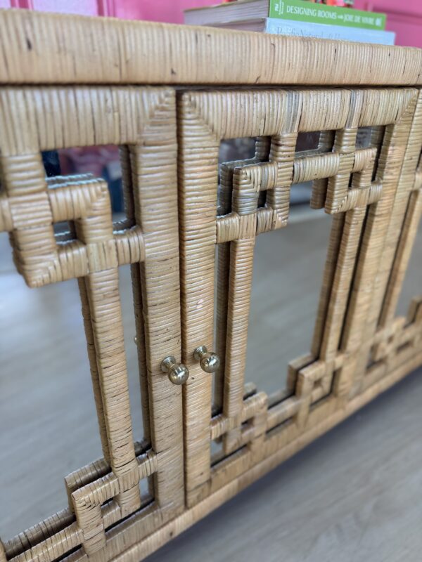 4 door media cabinet in rattan finished with mirror door fronts and gold knobs - Image 2