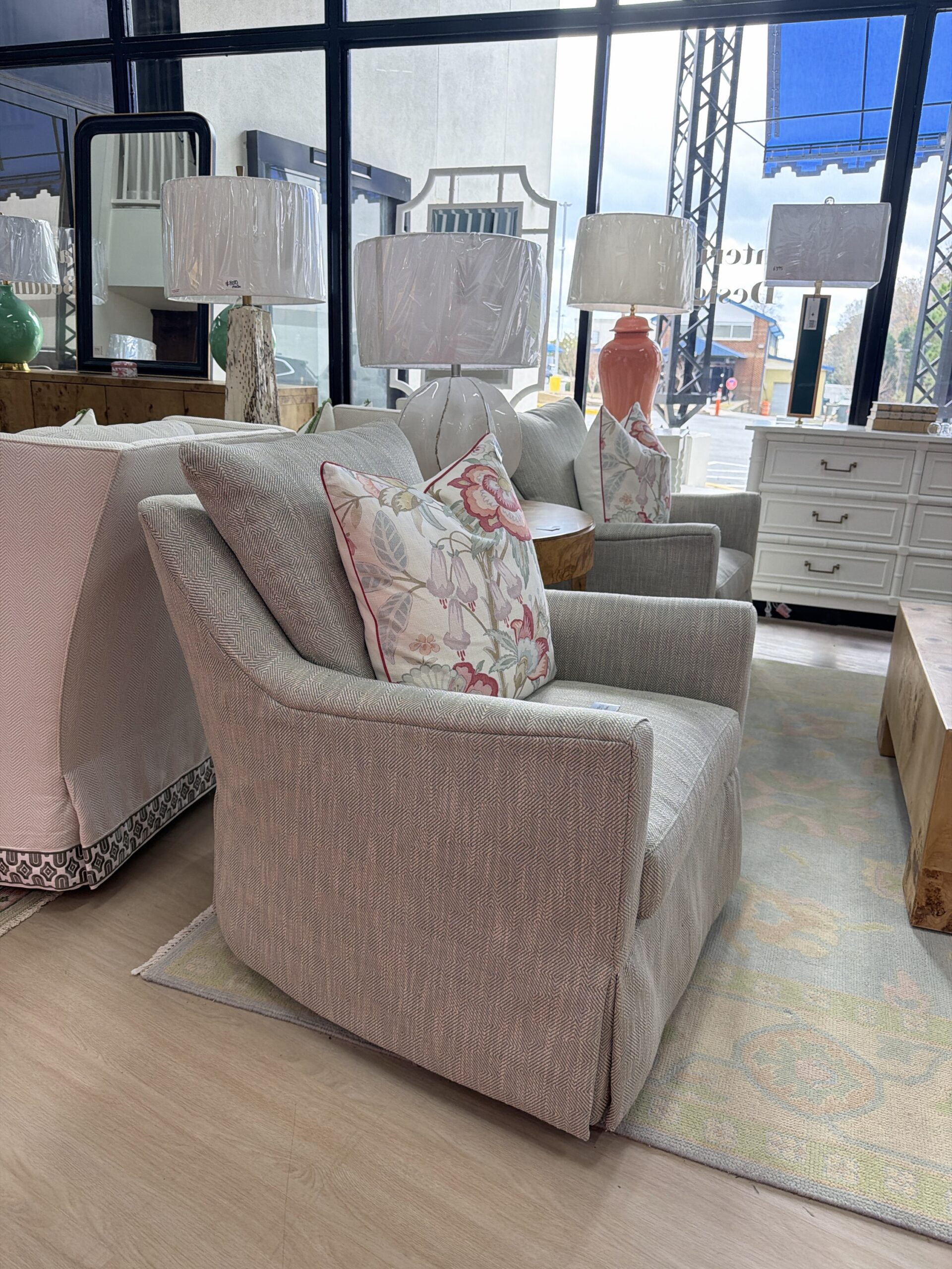 Wesley hall Guilford Swivel Glider Chair Set greenhouse, fabric cleaning code S - Image 4