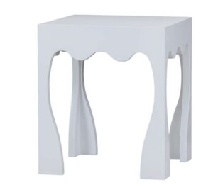 Chloe side table | White finish