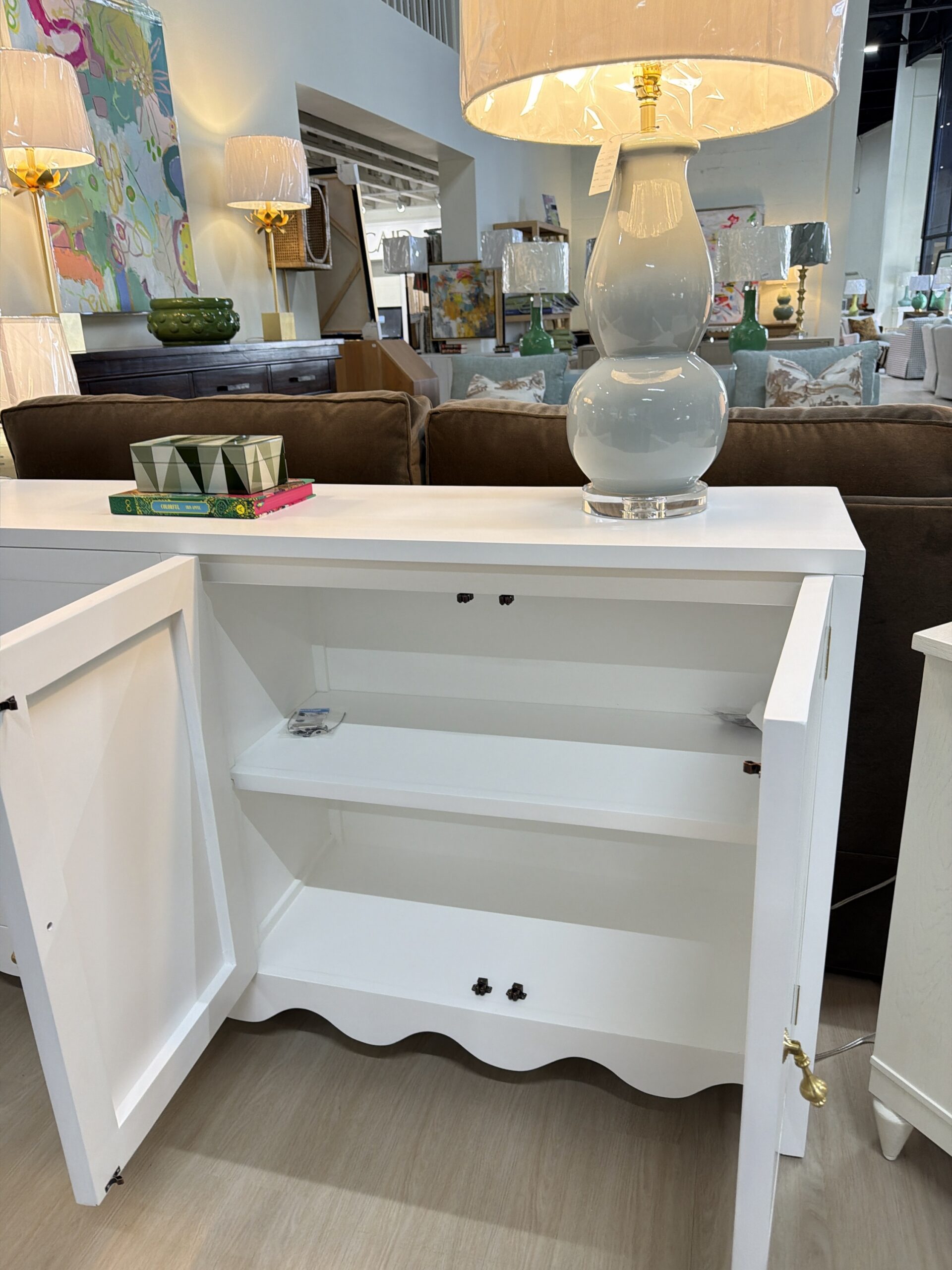 Chloe four door Sideboard | true white finish - Image 2