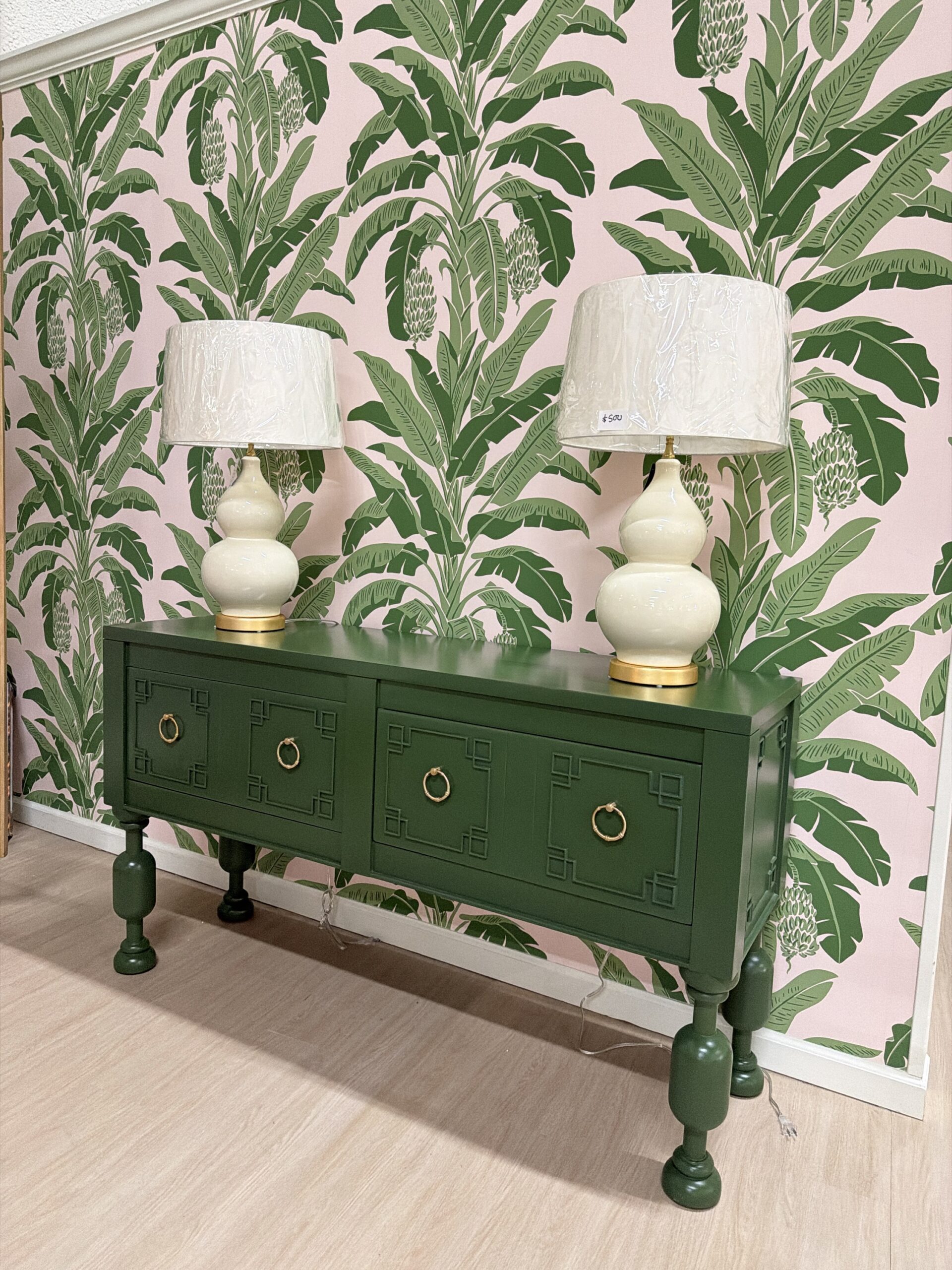 Chatsworth server in dark green finish with gold hardware - Image 5