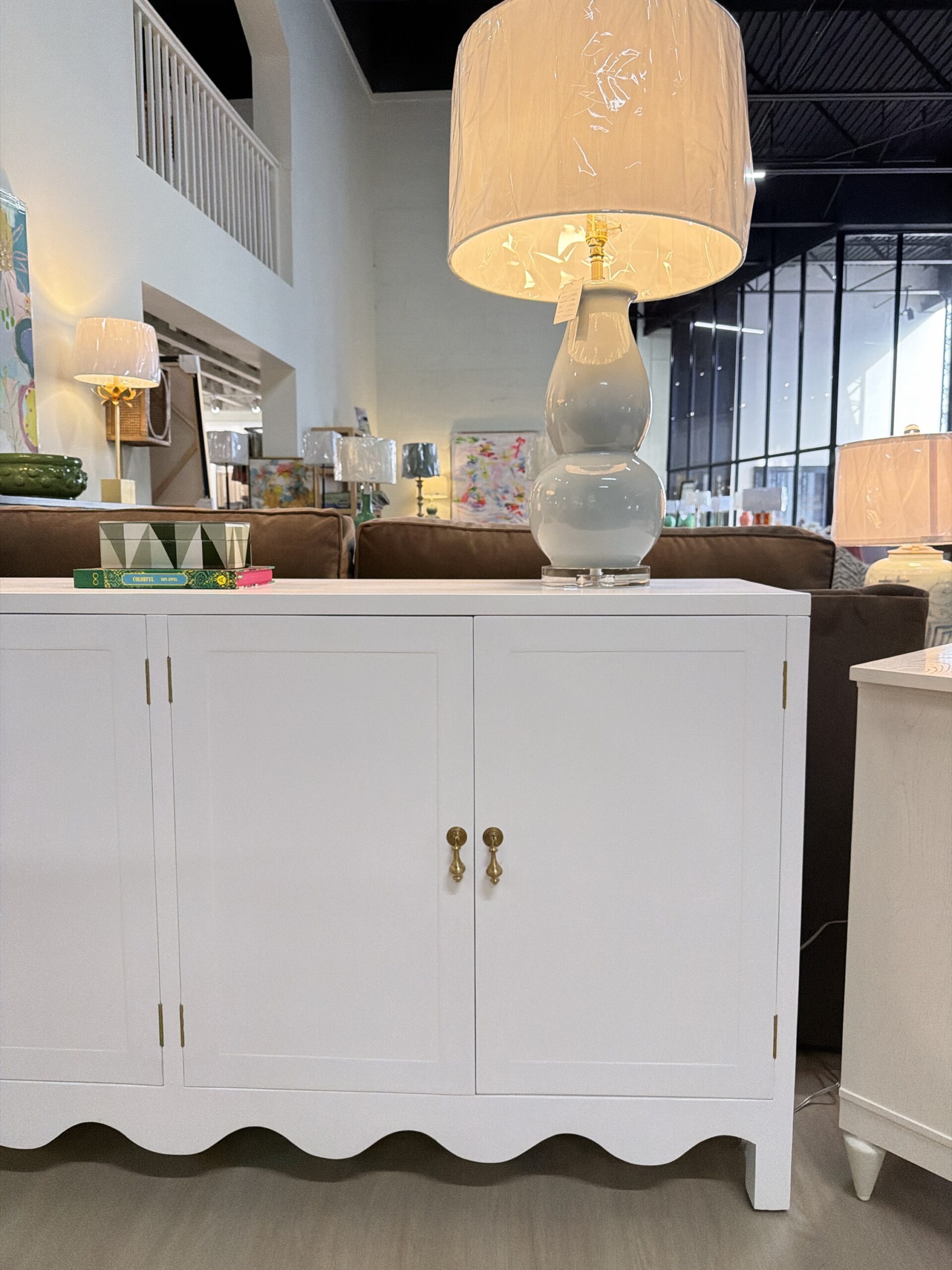 Chloe four door Sideboard | true white finish - Image 4