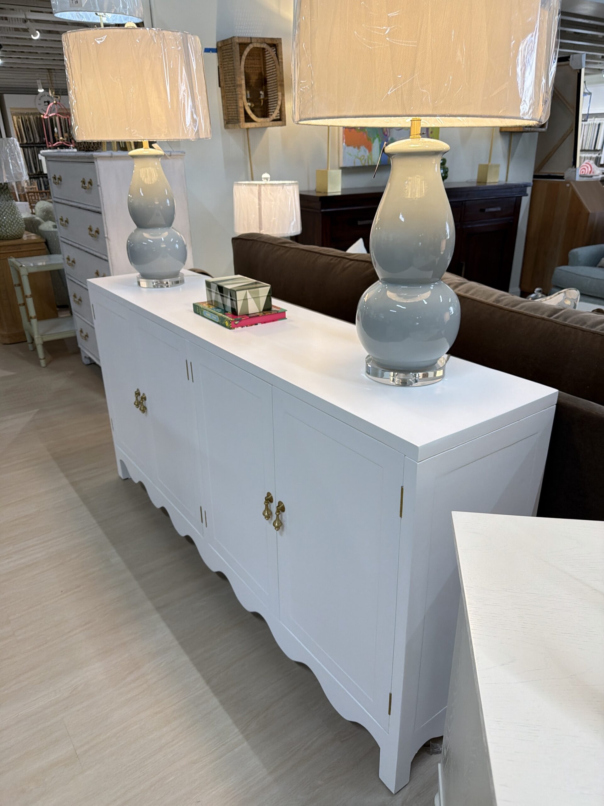 Chloe four door Sideboard | true white finish - Image 3
