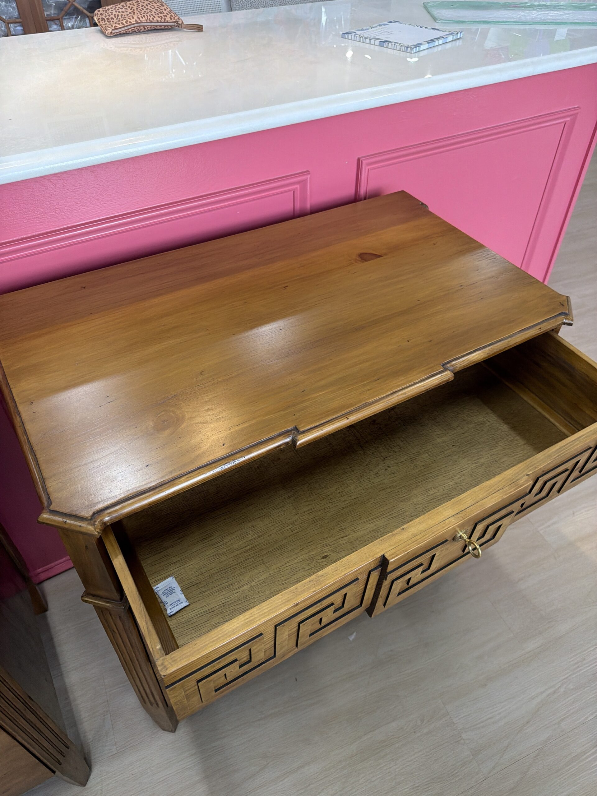 Roma Greek key chest set in antique pine finish! - Image 4