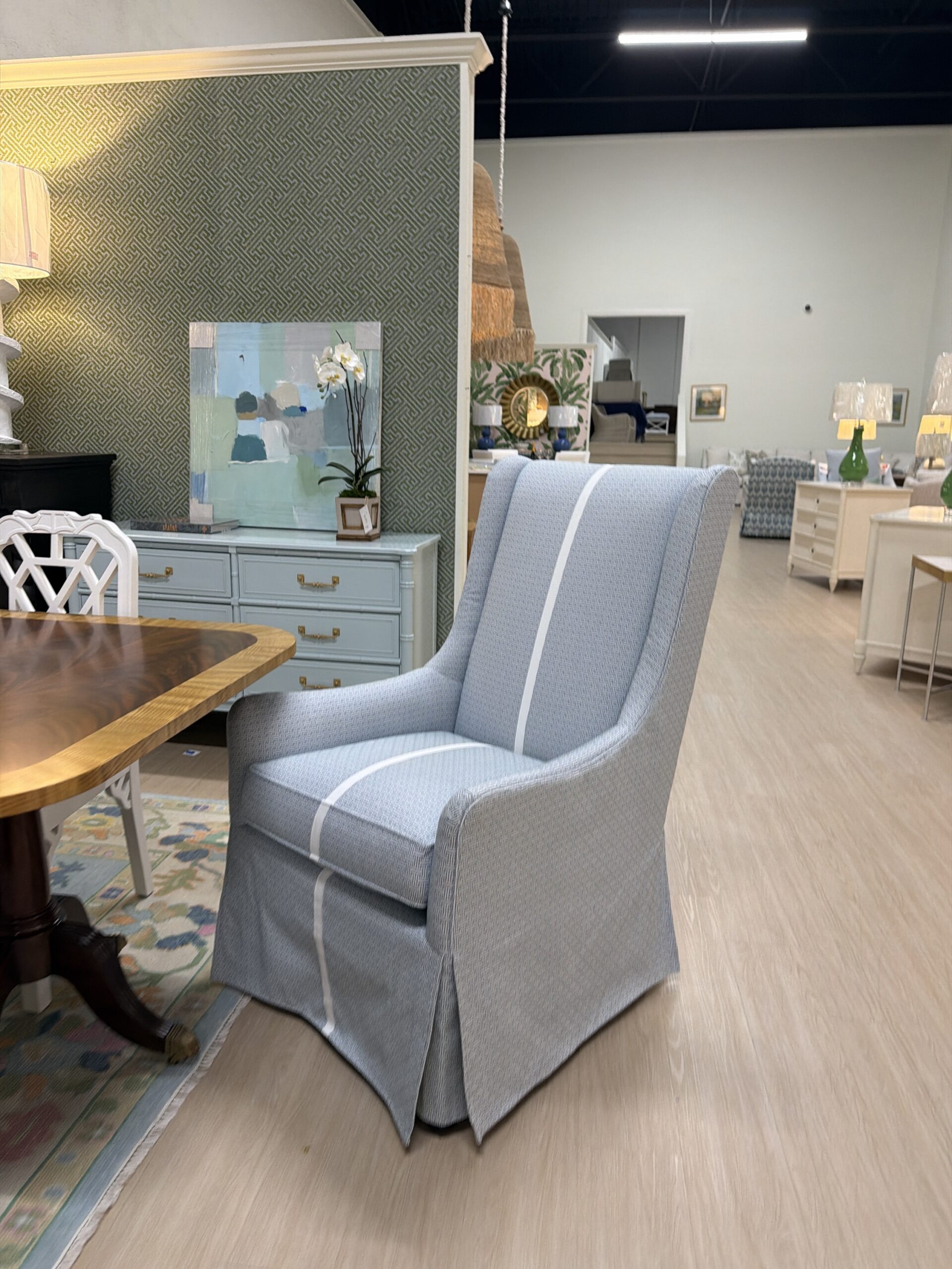 Wesley hall Head dining lillington coveted in fabric Hopkins mist with white trim! These are spot clean! Set of 2.