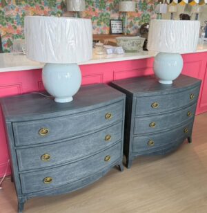 Arundel Bedside Chest Set