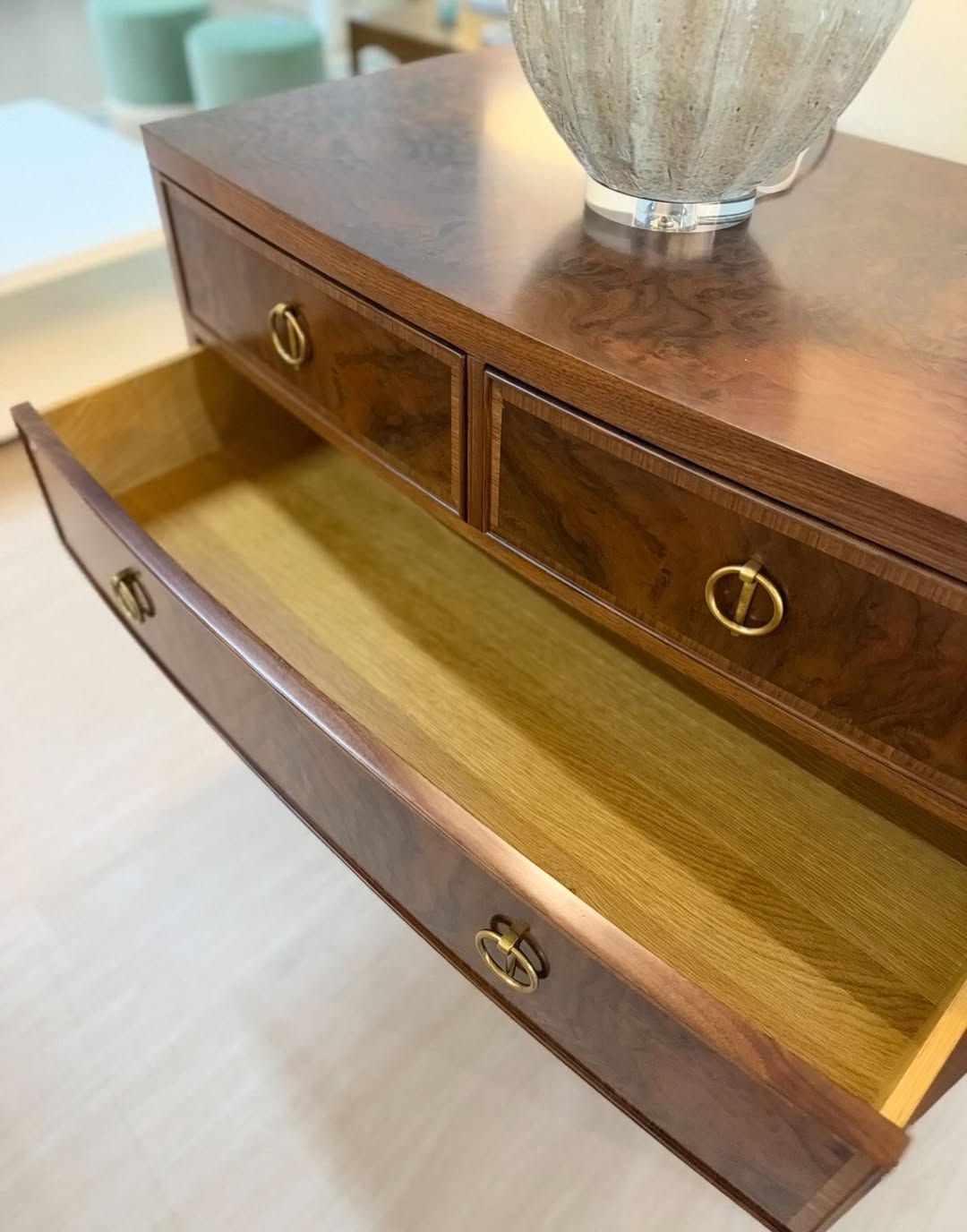 Large 6 drawer bow front chest - Image 3