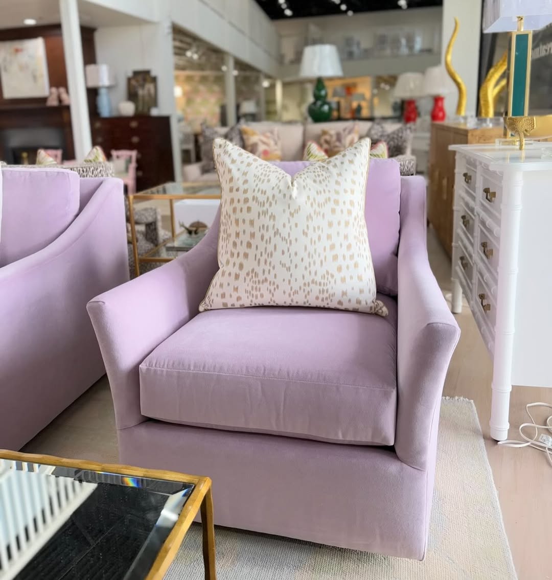 Set of Massoud Amelia swivel chairs covered in performance velvet banks wisteria - Image 6