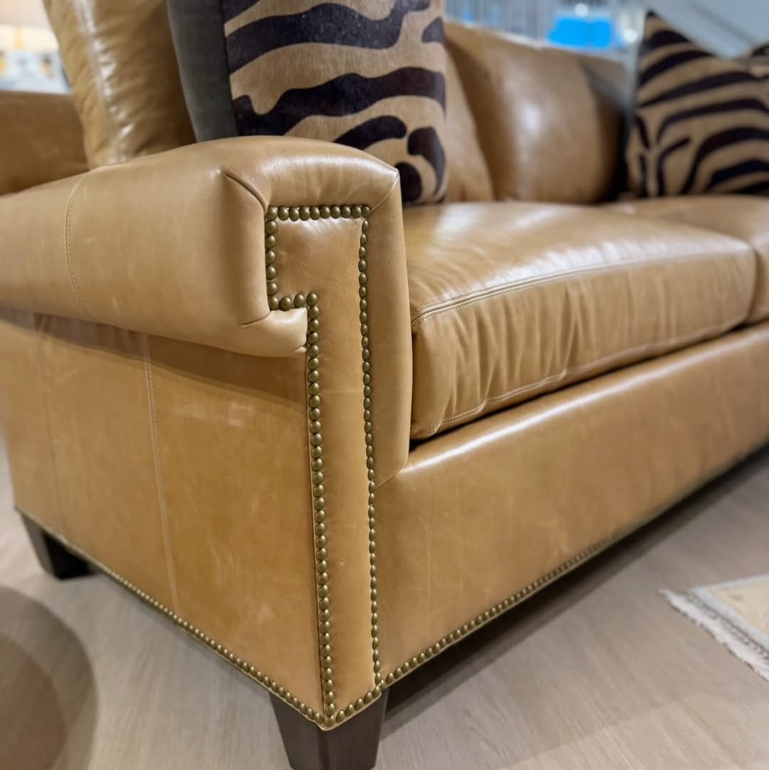 2 over 2 Leather sofa covered in color citation Sahara - Image 2