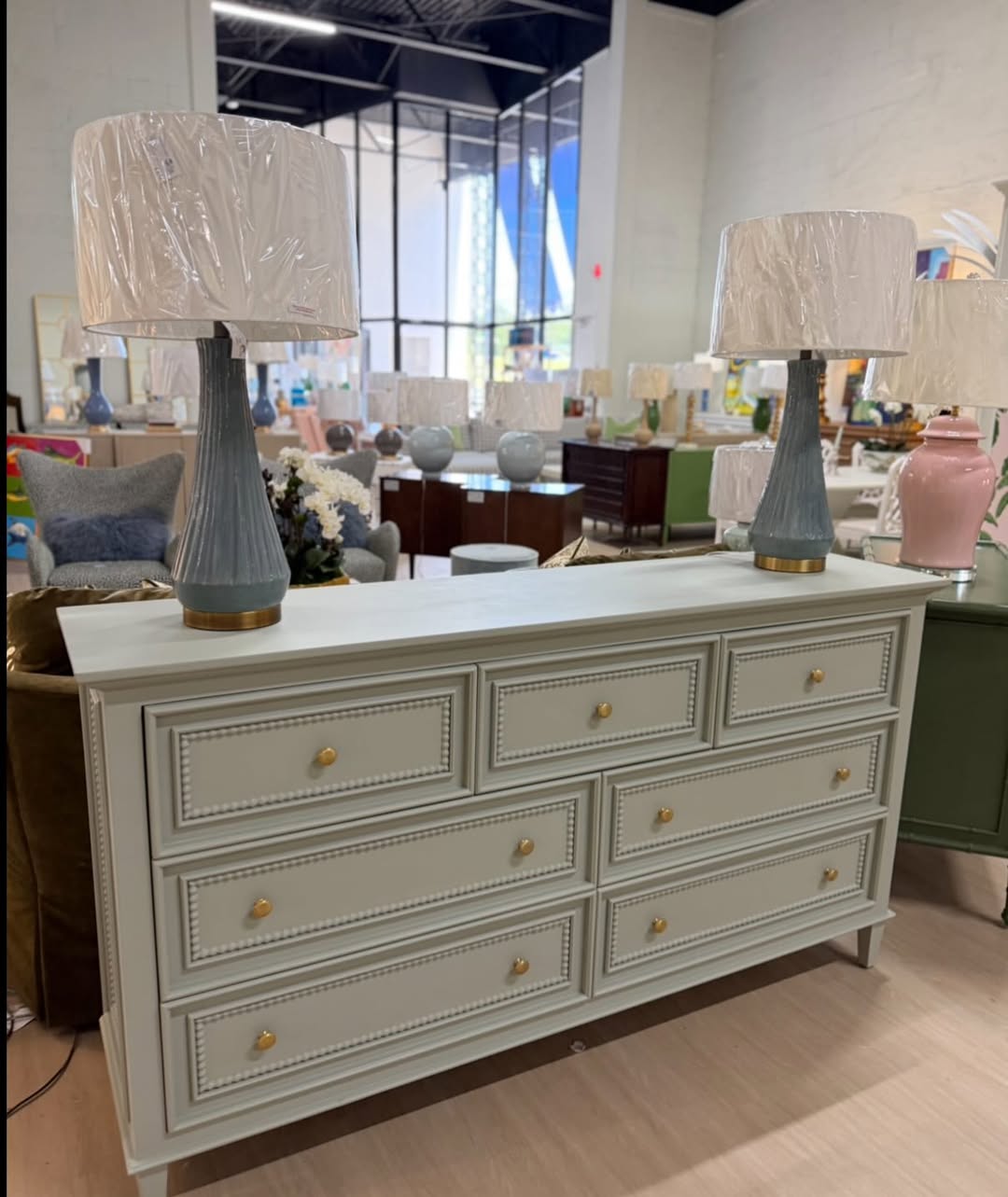Vienna blue 7 drawer dresser with gold hardware - Image 3