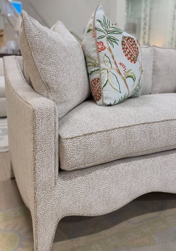 Mila sofa covered in Siamese dove - Image 2