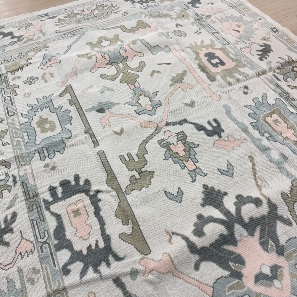 9x12 Turkish Rug | Pink, Blue, and Light Grey - Image 5