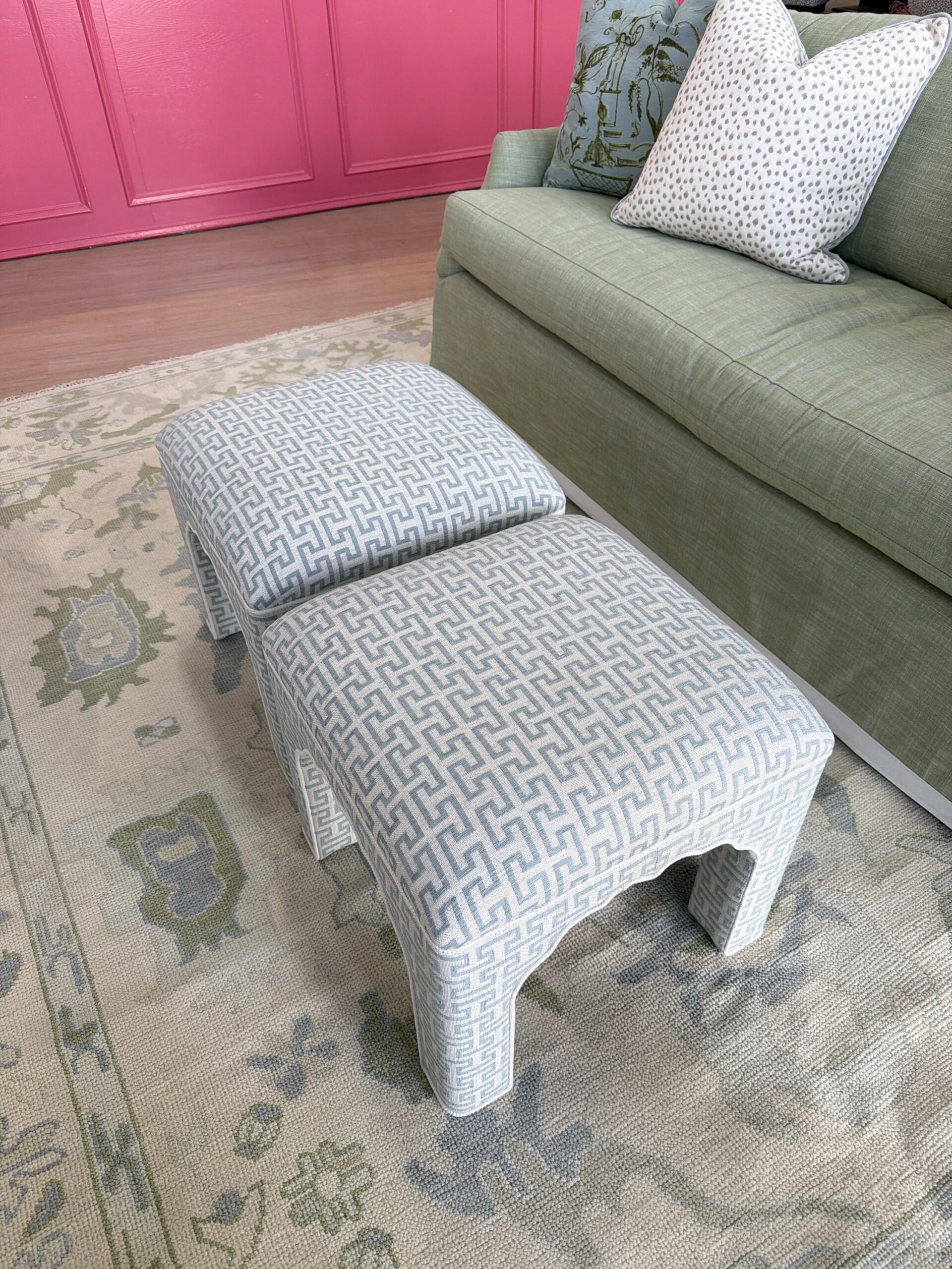 Pavon ottoman set in a stunning blue Greek key & white welting - Image 3