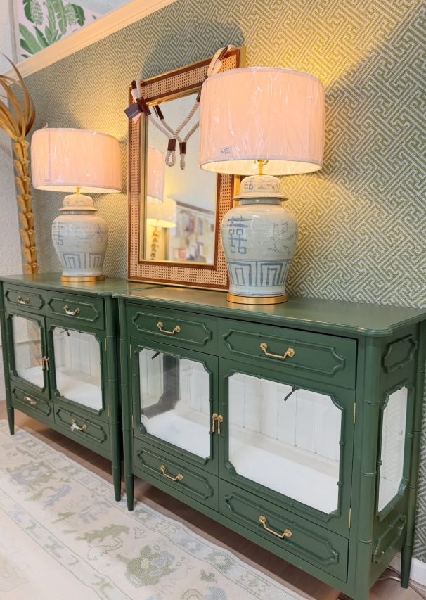 Grosvner forest Green open glass bamboo chests